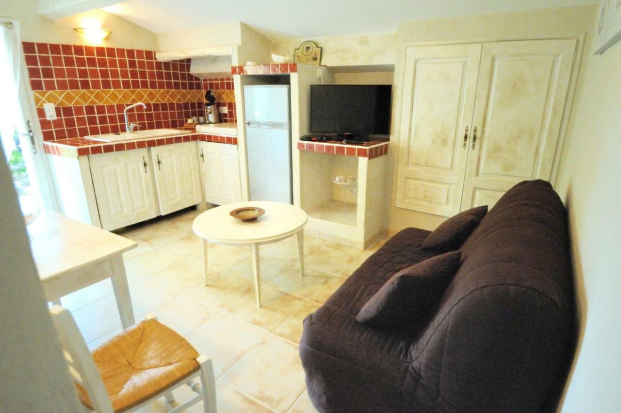 Bed and Breakfast Domaine De Majastre Bauduen Zewnętrze zdjęcie